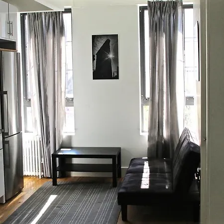 Apartment The Notorious *