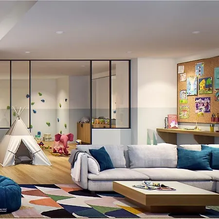 Exquisite 2 Bedroom 2 Baths All Modern And High End Furniture Apartment *
