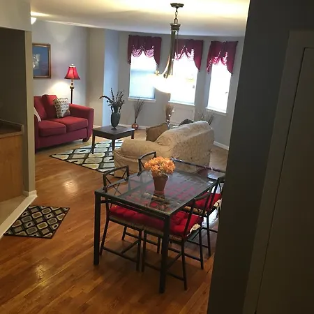 Duplex In Brooklyn Apartment *