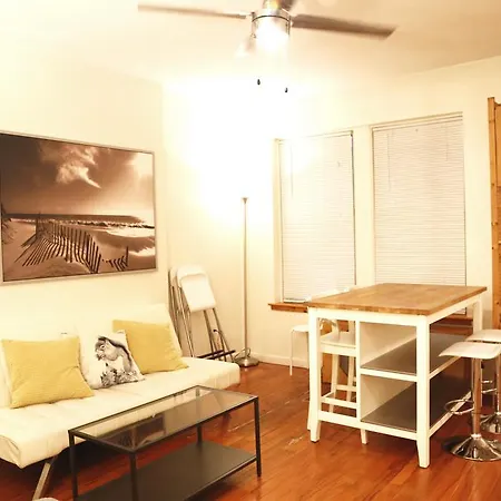 Two-bedroom Apartment, Express Subway At Columbia Hospital *
