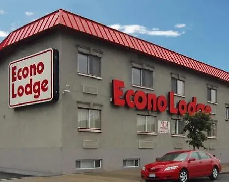 Ramada By Wyndham Bronx 3*