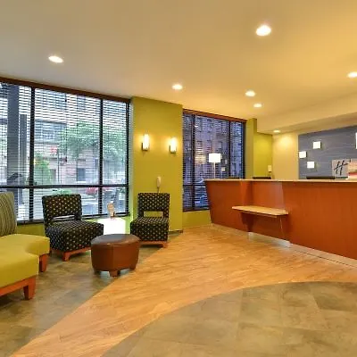 Express Manhattan Midtown West By Ihg New York