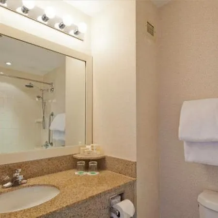 Hotel Courtyard By Marriott Jfk Airport New York