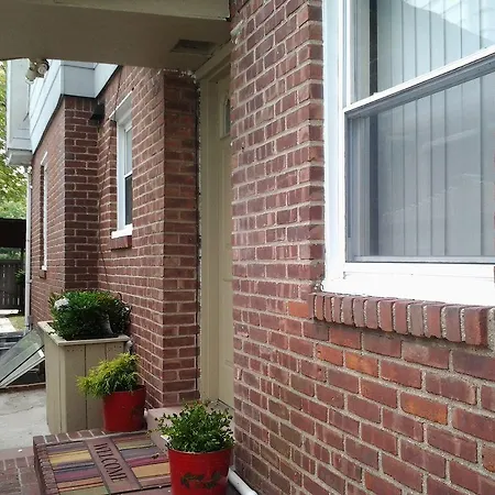 Holiday home Sunny Three Bedroom House New York