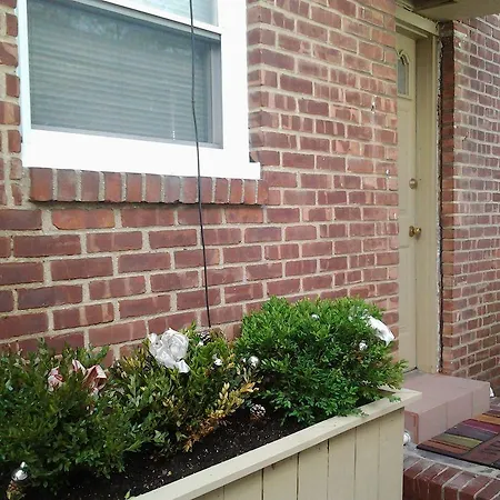 Sunny Three Bedroom House Holiday home *
