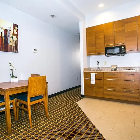 Pointe Plaza (adults Only) Hotel