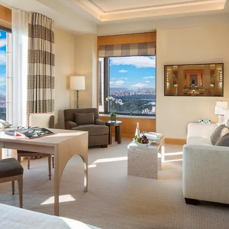 Hotel Four Seasons 5*