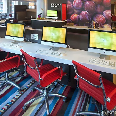 Courtyard By Marriott Manhattan/herald Square Hotel New York