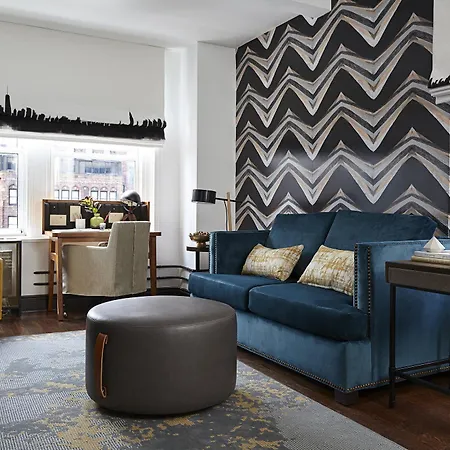 The Renwick 4*