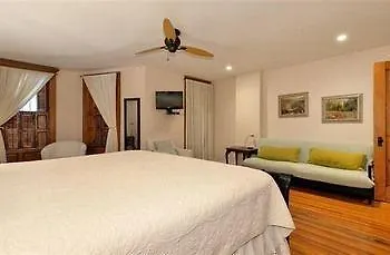 Nyc Apartment