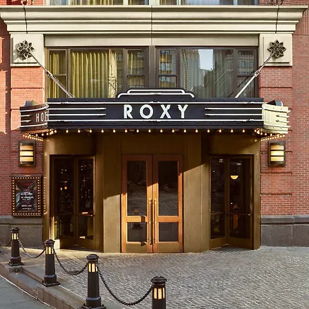 Hotel Roxy 4*