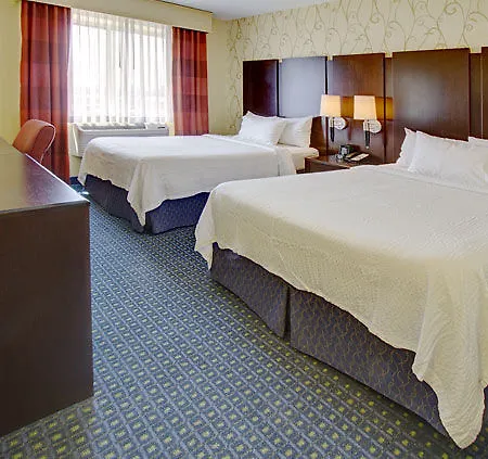 Hotel Fairfield By Marriott Manhattan/financial District