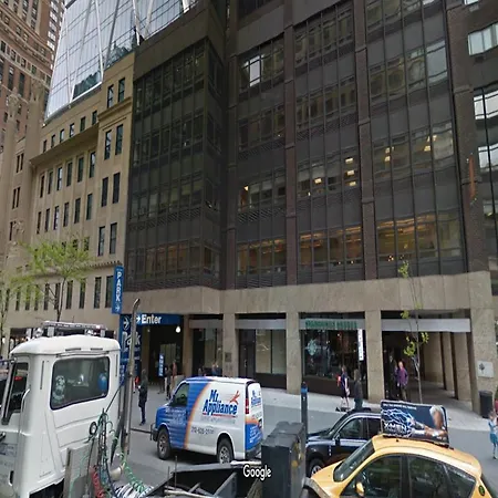 Apartment 3/2 Columbus Circle #3 *