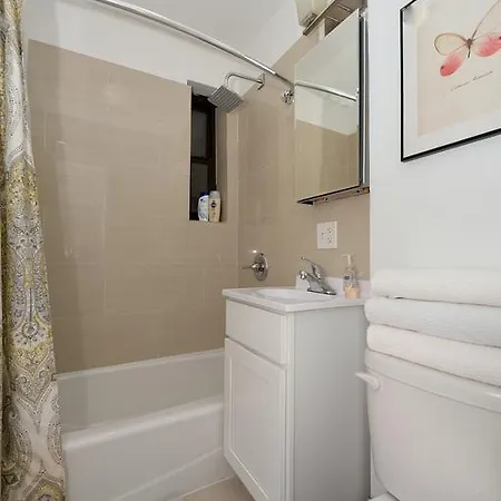 East Village Convenient Apartment New York