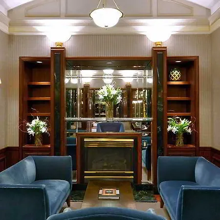 Avalon 4*