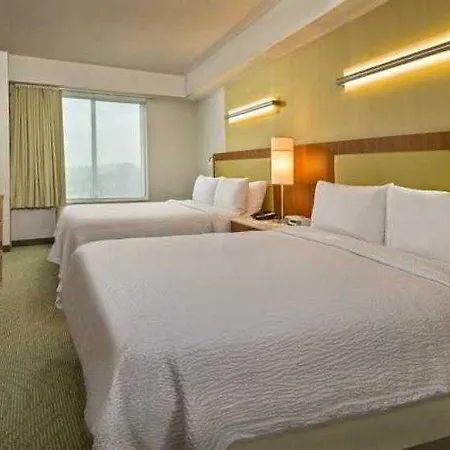 Springhill By Marriott Laguardia Airport 2* New York