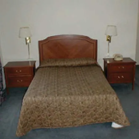 Pennsylvania Hotel 3*