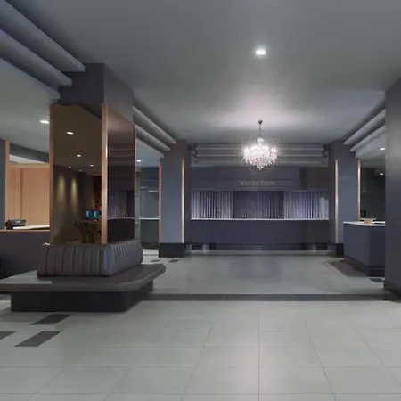 Executive Class At Mts