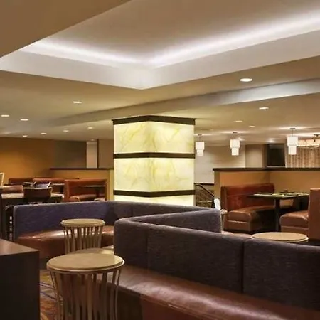 Hotel Hilton Jfk Airport 3*