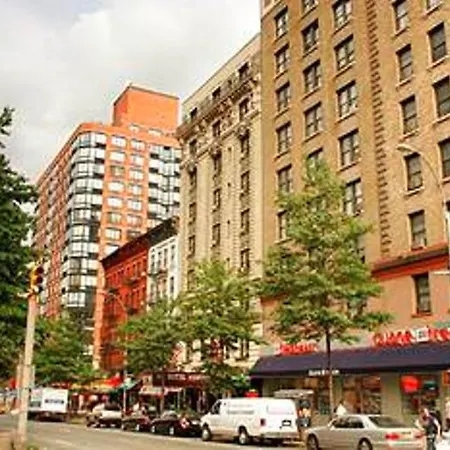 Hotel Newton 3*