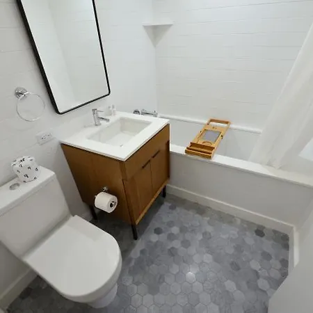 Midtown East Two Bedroom Two Bath Apartment New York