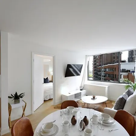 Midtown East Two Bedroom Two Bath New York