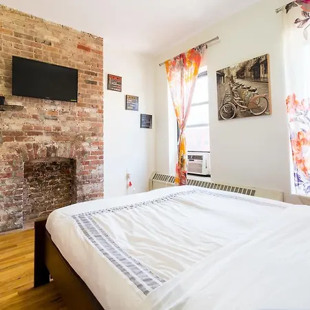 One Bedroom Apt. Times Square Apartment New York