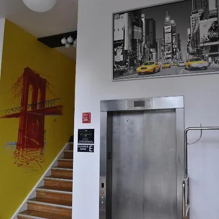 Hotel Super 8 By Wyndham Brooklyn / Park Slope New York