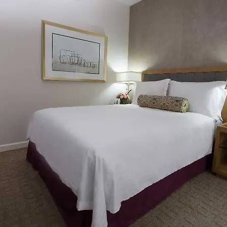 Executive Le Soleil Hotel 4*