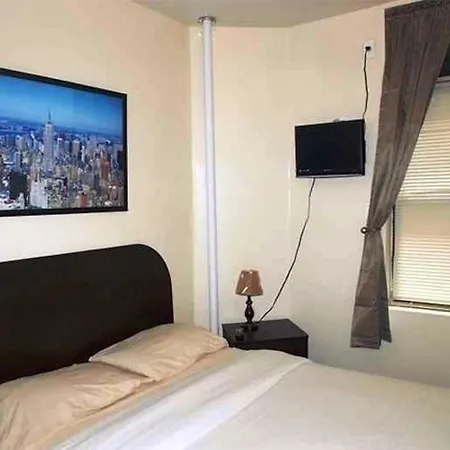 Morningside Hotel *