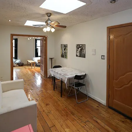 Apartment Private Brownstone