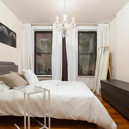 Beautiful Manhattan Apartment *