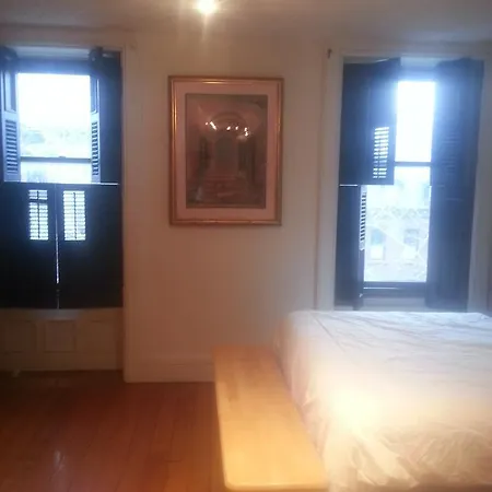 Apartment Private Brownstone *