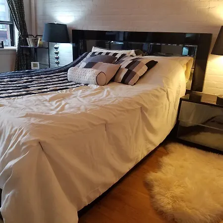 Posh Spacious 1 Bedroom In Prime Soho Apartment New York