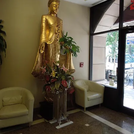 Windsor Hotel 2*