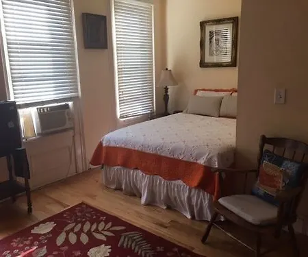 Mi Casa Tu Casa Hotel
