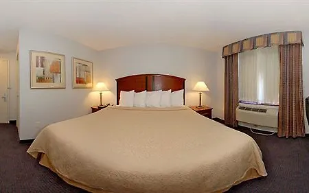 Quality Long Island - Queensboro Bridge 3* New York