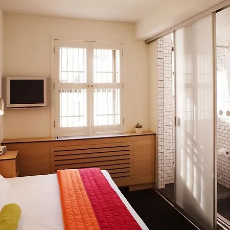 Hotel Pod 51