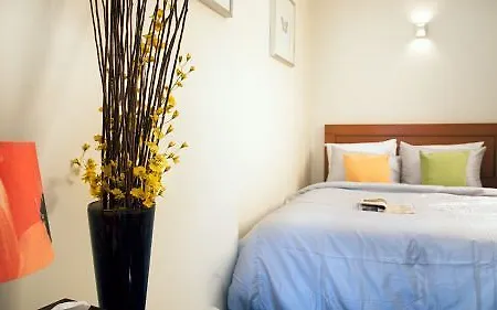 Hotel Midtown West 3*