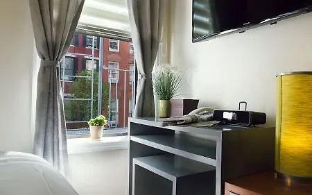 Midtown West Hotel 3*