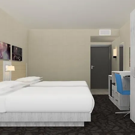 Doubletree By Hilton New York Times Square West Hotel 4*