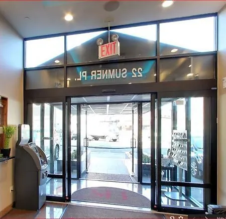 Sumner Hotel 3*