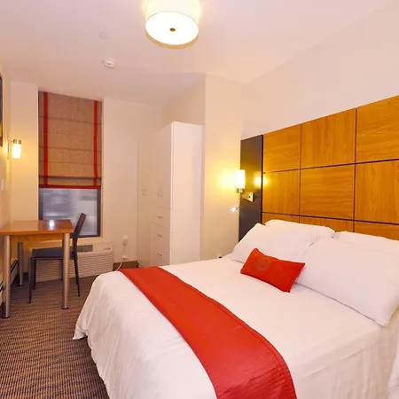 Five44 Hotel