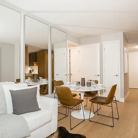 Designer Luxurious 2 Bedroom With Gym, Doorman, Midtown East