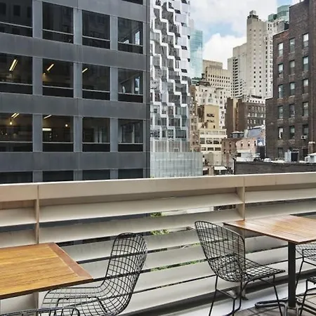 Cassa Ny 45th Street Hotel