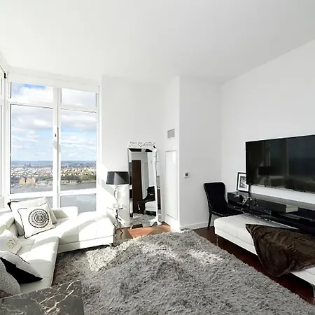 Hell's Kitchen Area, Luxury One Bedroom Apt Apartment New York