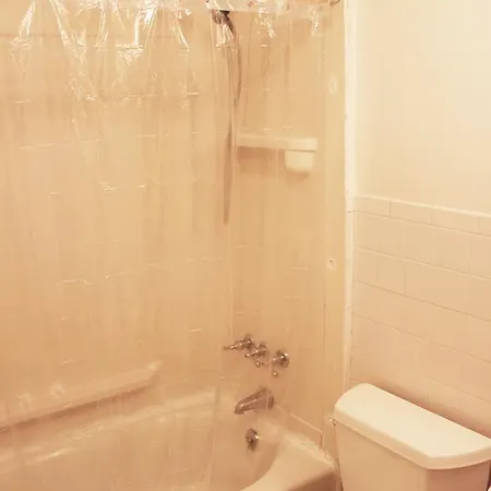 Big 3 Bedroom In Prime Chelsea Location