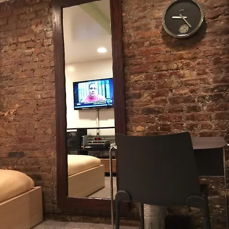 Junior One Bedroom At Chelsea Mpd *