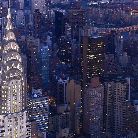 Spacious Studio In An Elevator Concierge Building * New York