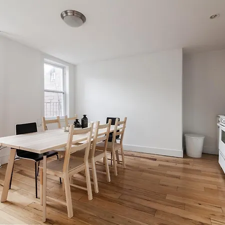 The Brooklyn House By Living Lab Guest house
